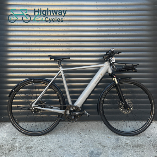 Highway (Re)Cycles
